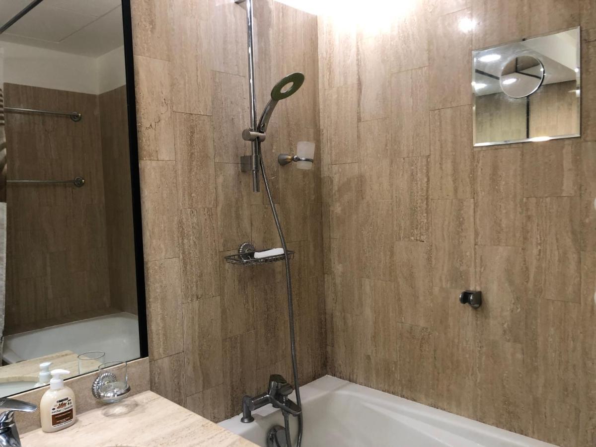 Monaco, Elegant & Quiet Renovated Apartment, In Fontvieille District, With Terrace & Pool, 15Min Walk To Port Hercule モンテ・カルロ エクステリア 写真
