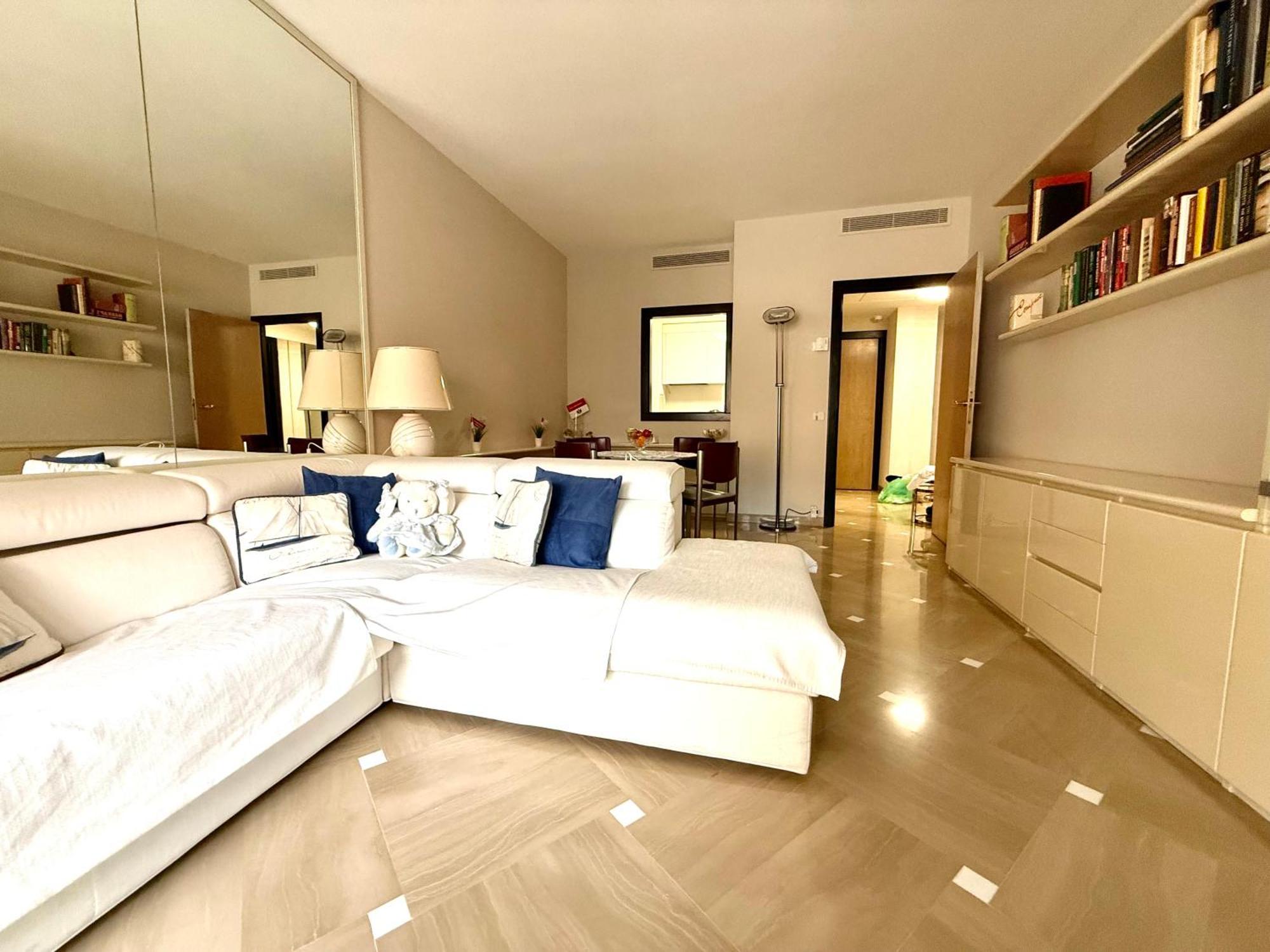 Monaco, Elegant & Quiet Renovated Apartment, In Fontvieille District, With Terrace & Pool, 15Min Walk To Port Hercule モンテ・カルロ エクステリア 写真